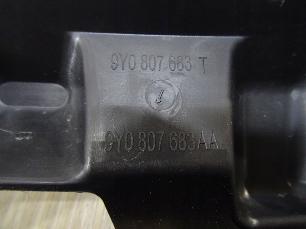 Porsche cayenne 3 9y0 решётка бампера 9y0807683aa llu Цена