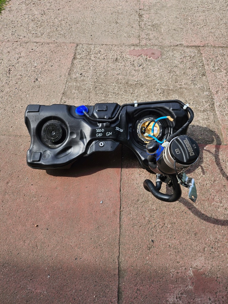 Купить Бак топлива bag bmw g20 g21 7449046