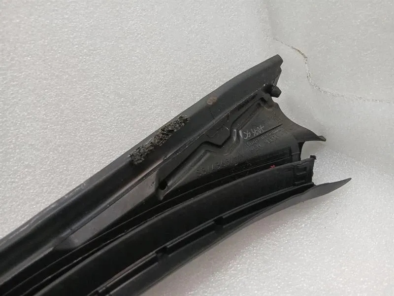 фото №7, Прокладка дверь ferrari roma f169 783102 lh уплотнители дверь левая-