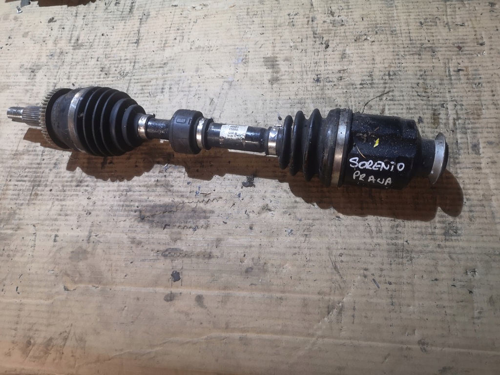 фото №1, Kia sorento iii приводной вал правая перед 49501 c5080