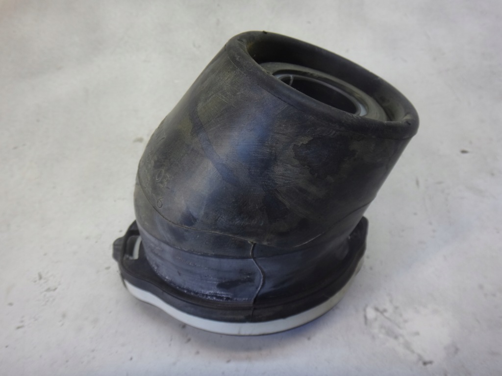 Накладка гибкая резиновый элемент колонки рулевого bmw x3 f25 x4 f26 Недорого