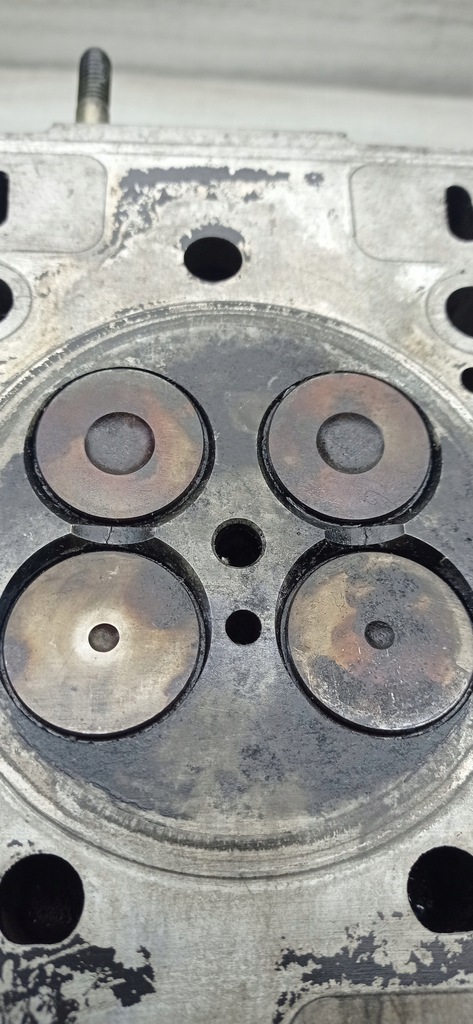 фото №13, Vivaro trafic primastar 2.5 cdti dci g9u головка - повреждённая