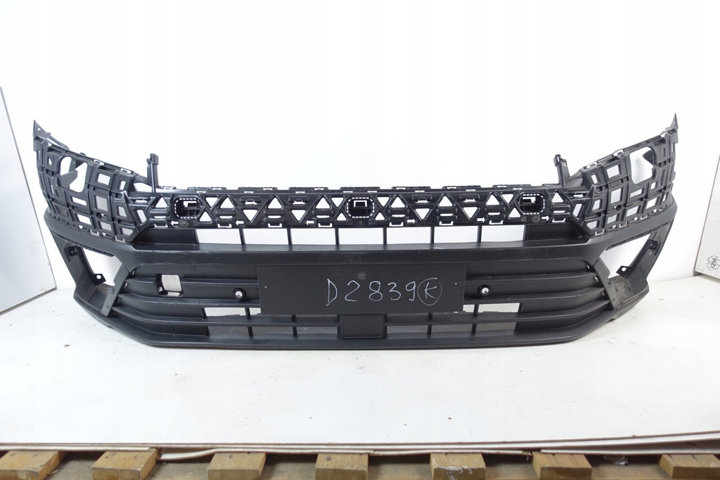 фото №1, Бампер перед передний vw crafter ii 7c0 2016-