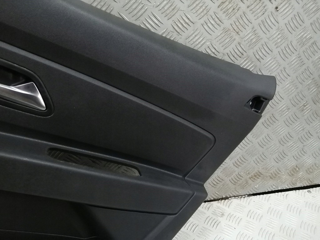 фото №8, Обшивка обивка дверь правый задняя dacia duster ii 2