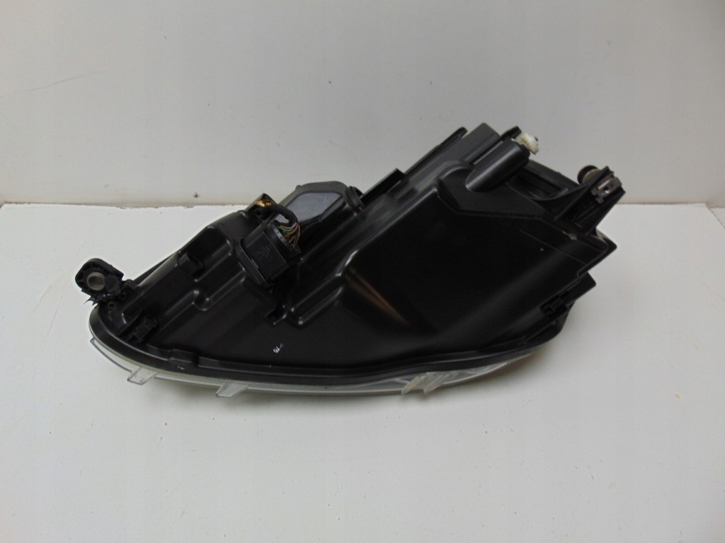 фото №14, Лампа права vw caddy iii lift 2010-2015 europa 2k5941006a