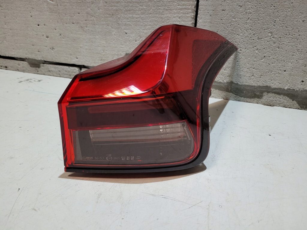 Купить Лампа правый задняя lexus ux 250h led