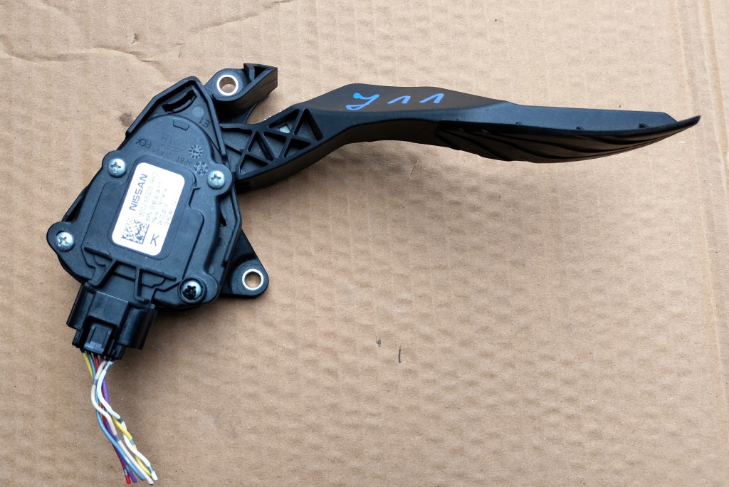 фото №1, Nissan qashqai ii j11 педаль газа потенциометр