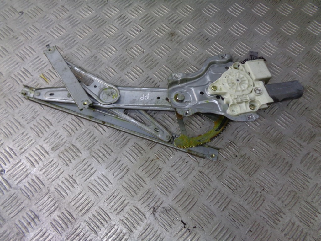 фото №1, Механізм скло правий перед toyota avensis t25