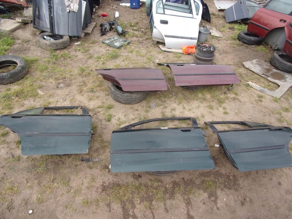 фото №1, Дверь mazda 323 bj