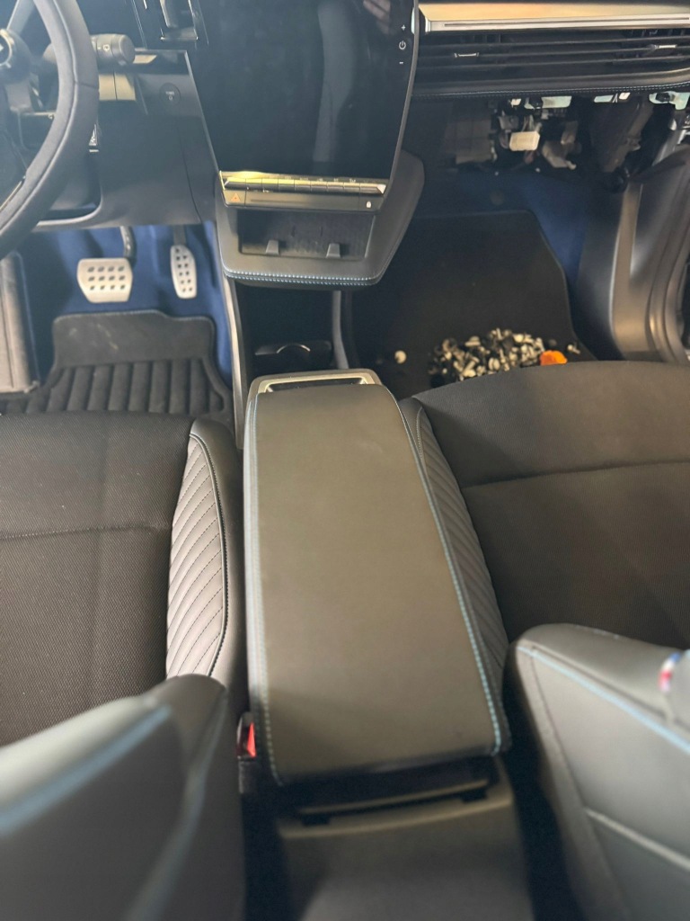 Renault scenic v alpine e-tech салон сиденья заднее сиденье сиденья обивка Цена