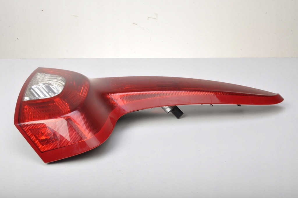 фото №6, Volvo c30 лампа права задня правий задня