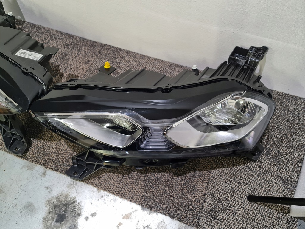 фото №6, Citroen ds3 crossback лампа правая lub левая orginał демонтаж ładna