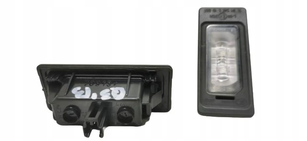 фото №3, Audi q3 8u ліхтарі номерного знака реєстраційний комплект 2013 r