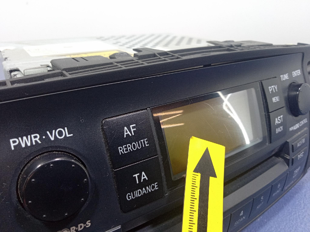 фото №7, Toyota corolla e12 01- радио cd заводской oem 86120-12880