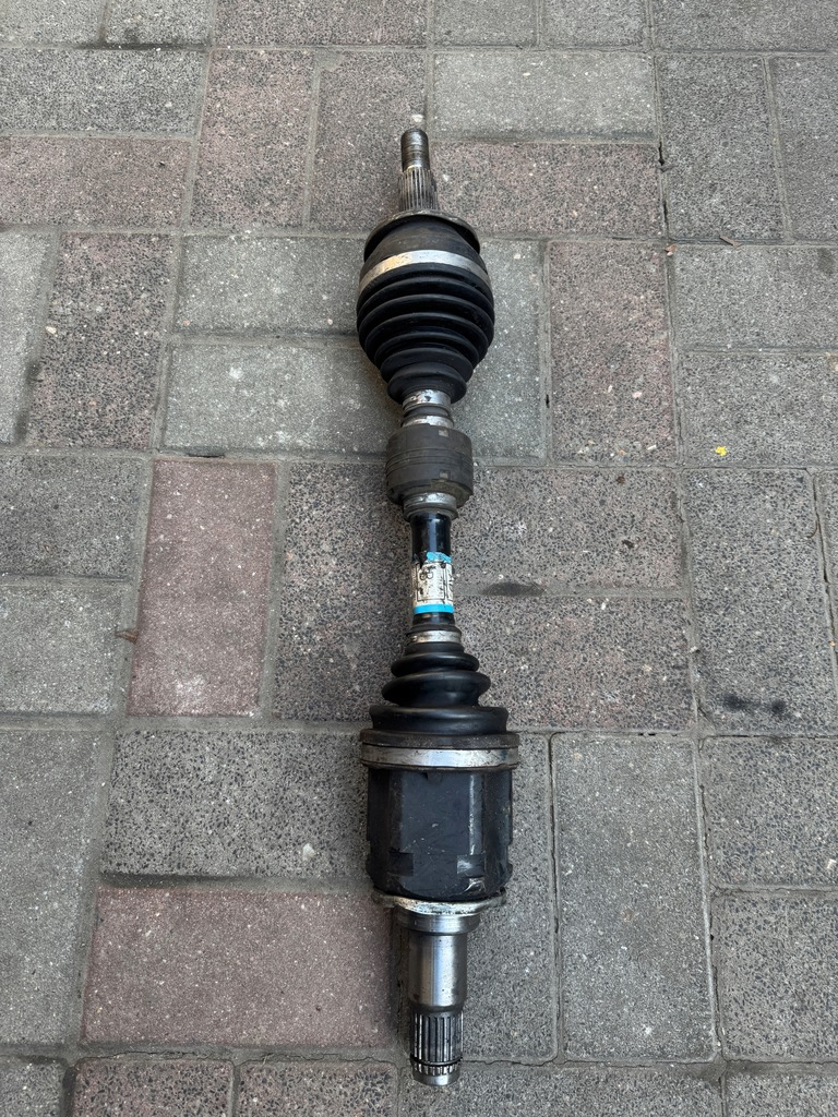 фото №1, Lexus nx300h приводной вал левая 43420-78020