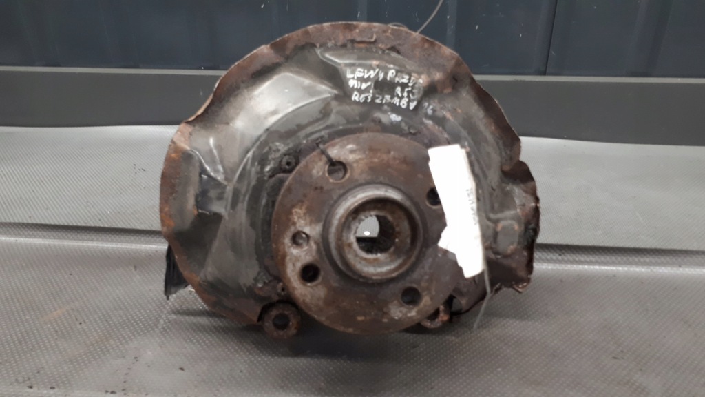 фото №1, Поворотный кулак левый перед mini r56 1.6 26 зубья