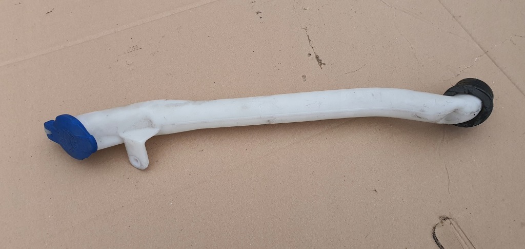 фото №2, Genesis coupe труба заливной бачок омывателя