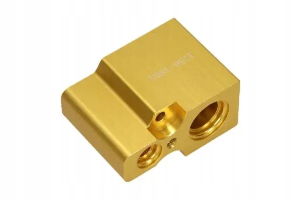 Купити Клапан розширювальний кондиціонера ac133645 maxgear audi