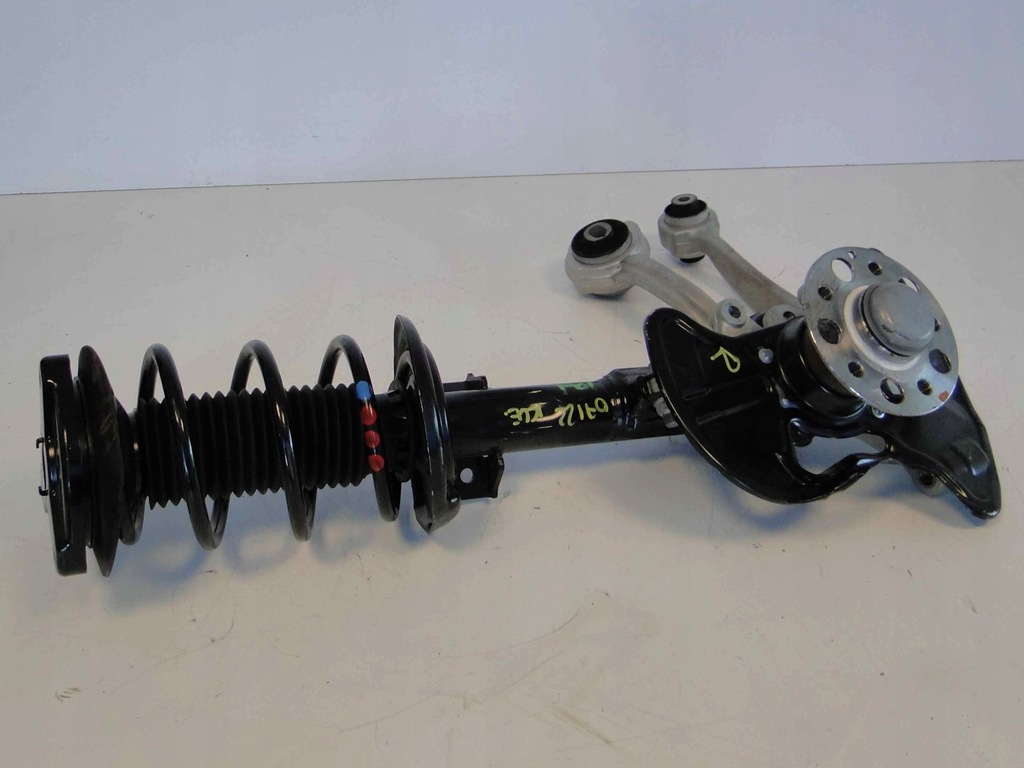 фото №12, Mercedes c w204 204 поворотный кулак левая рычаги амортизатор