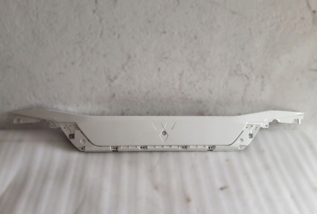 фото №1, Mitsubishi outlander iii накладка кришка багажника багажника