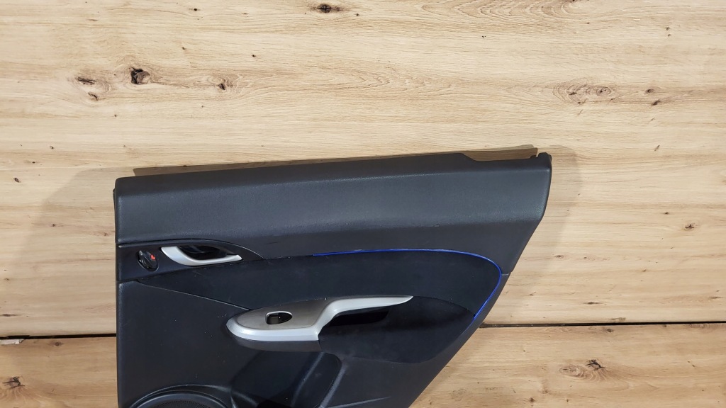 фото №6, Оббивка обшивка правий задня honda civic viii 8 ufo hb 5d