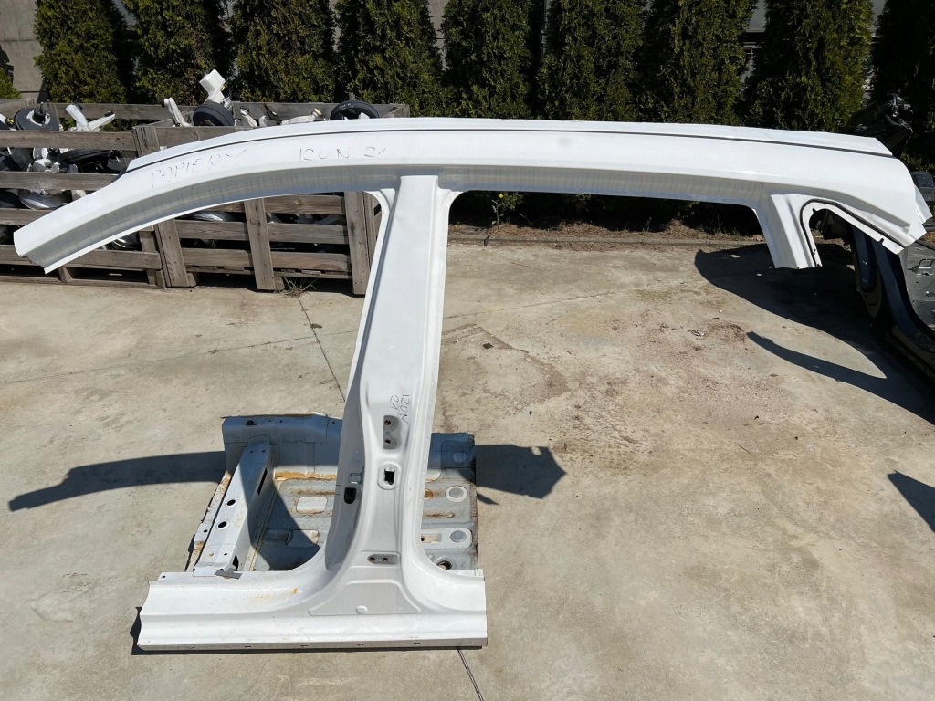 фото №1, Hyundai i20 iii порог блок двигателя жёлоб обшивка крыша