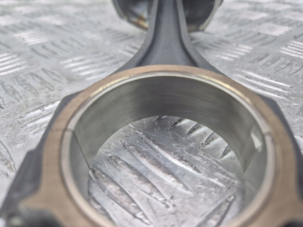 фото №6, Поршень з шатун mercedes a160 w176 dfa2700317 m270.910