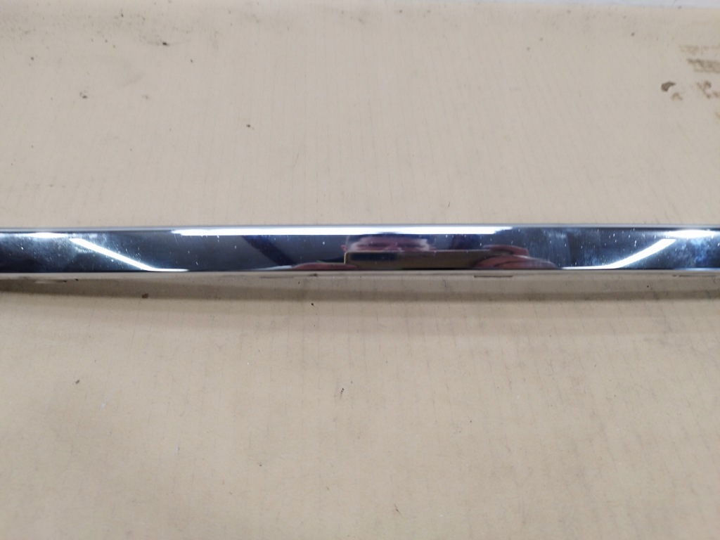 Молдинг хром капот mini cooper r56 рестайлінг  lata 2010-2013 2751040 Доставка