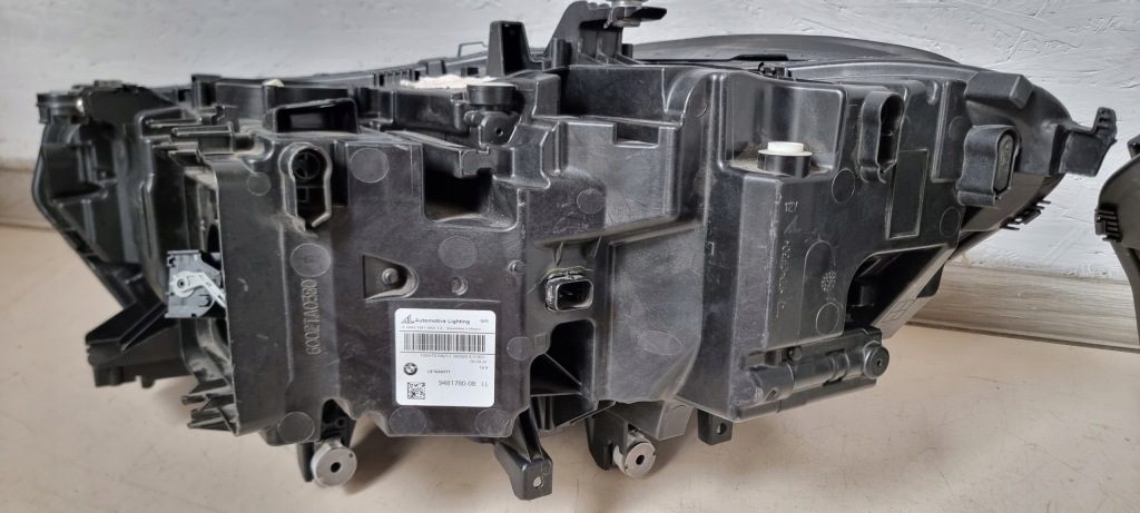 Фара перед левая правый  bmw x5 g05 x6 g06 full led Недорого