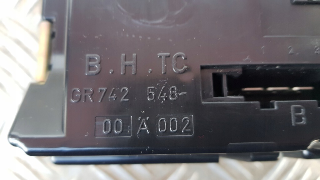 фото №15, Audi a8 d3 панель кондиционера переключатель 4e0919158a