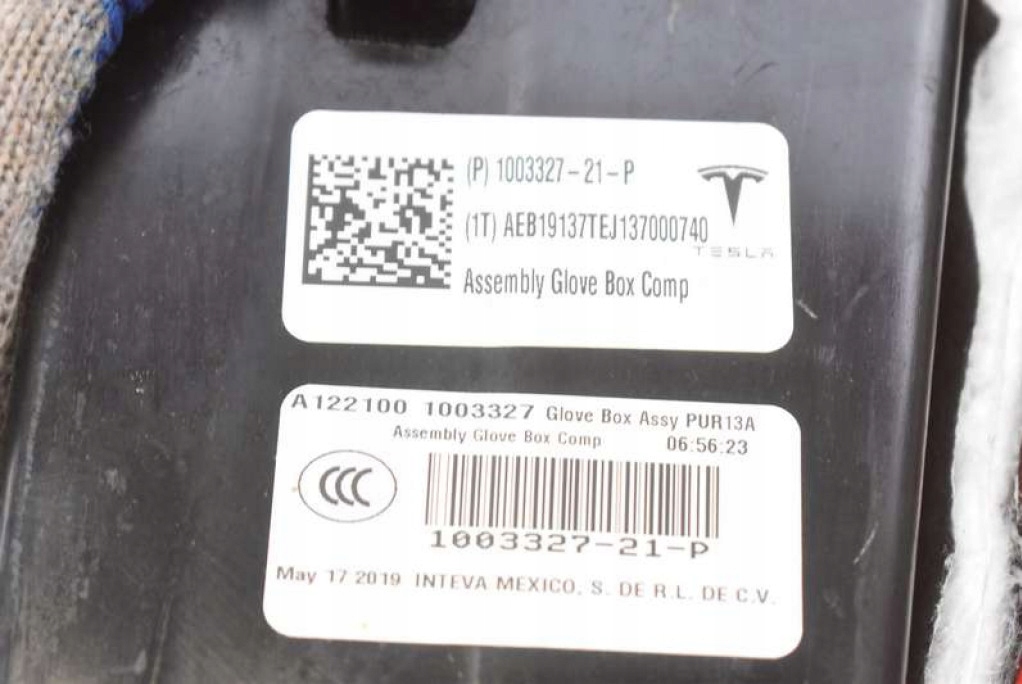 фото №11, Бардачок пассажира eu 1003327-21-p tesla model s lift 16-21
