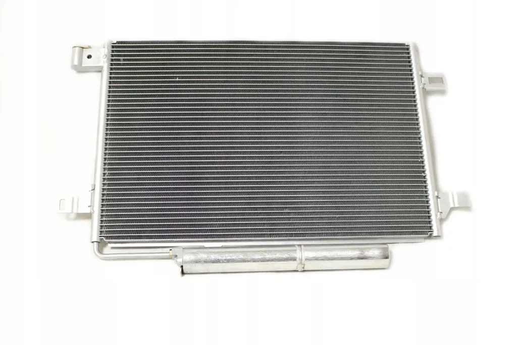 фото №1, Радіатор кондиціонера mercedes a w169 w245 04-12