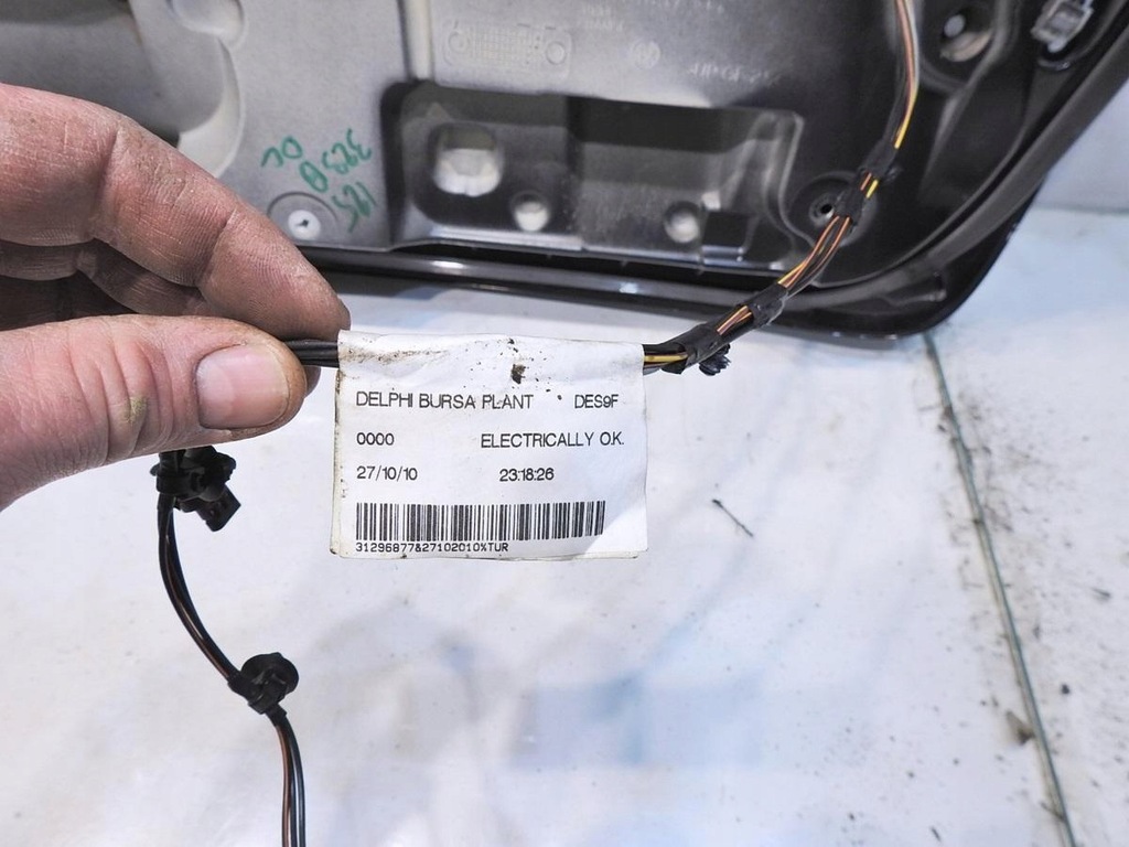 фото №7, Крышка багажника задняя задняя 425-26 volvo v70 iii