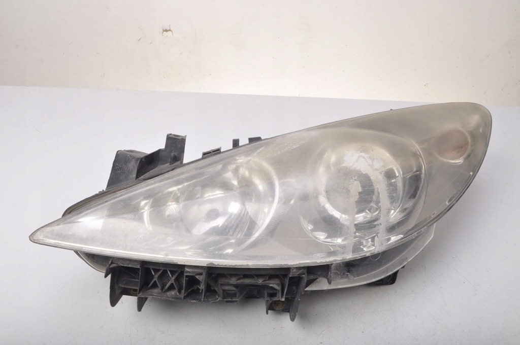 фото №1, Peugeot 307 lift лампа левая передняя левый перед
