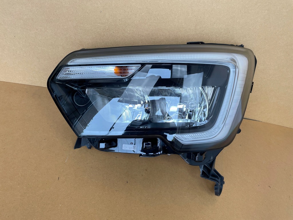 фото №1, Лампа левый перед renault master iv 4