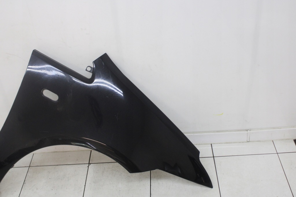 Крило правий перед передній ford c-max mk1 1 2003r- f3 - код лакофарбового покриття Зі Шроту