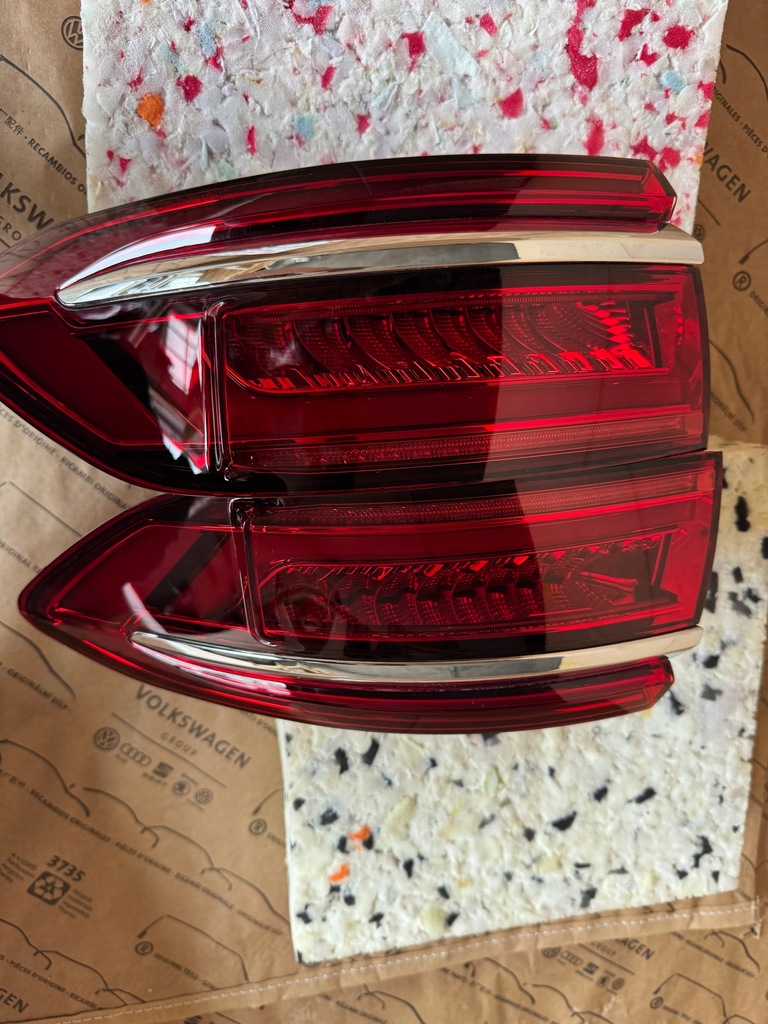 фото №14, Audi a8 d5 4n кришка багажника бампер лампа лампи накладка задня комплект 4n0807511a 2020r