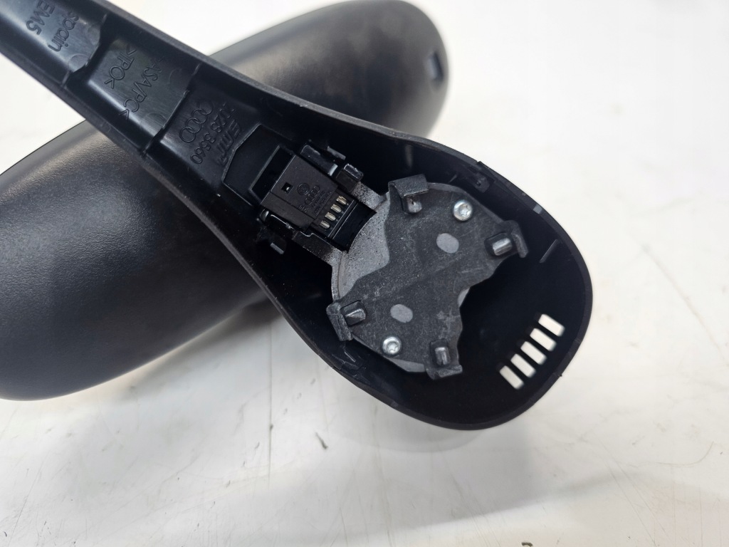 Зеркало заднего вида audi a3 8v q3 8u0857511a 4pk Киев