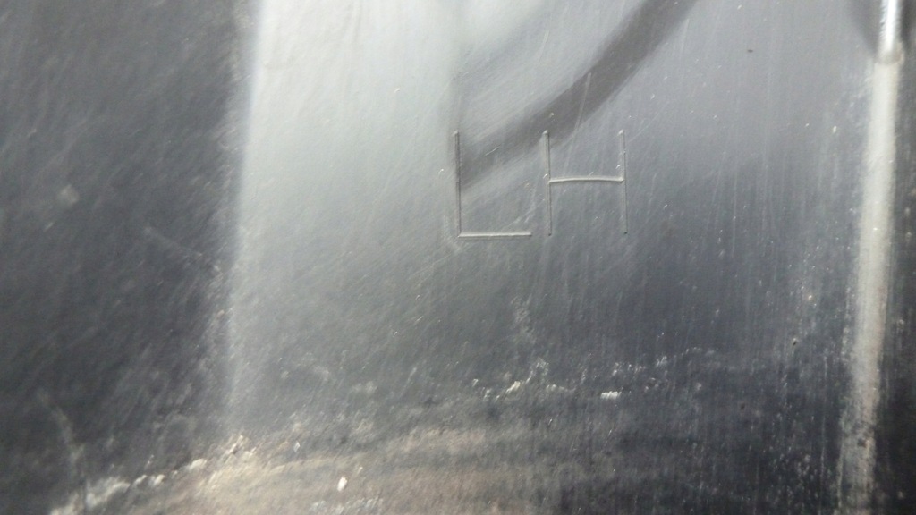 фото №7, Dacia sandero молдинг крыла левый перед 6387539