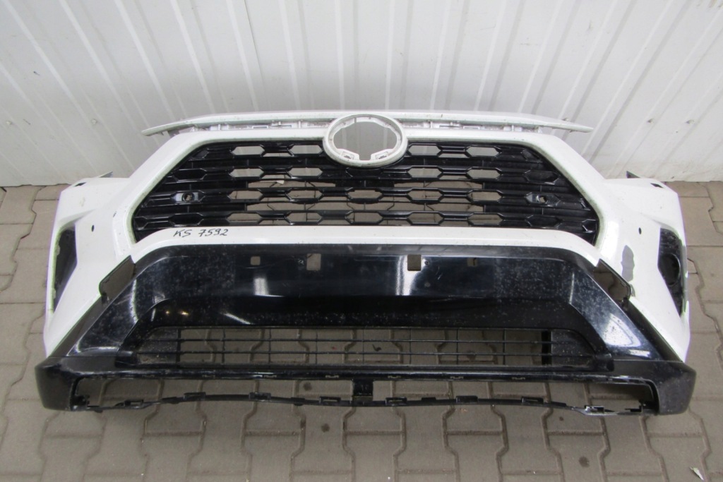 фото №1, Бампер перед передній toyota rav4 5 v 18-