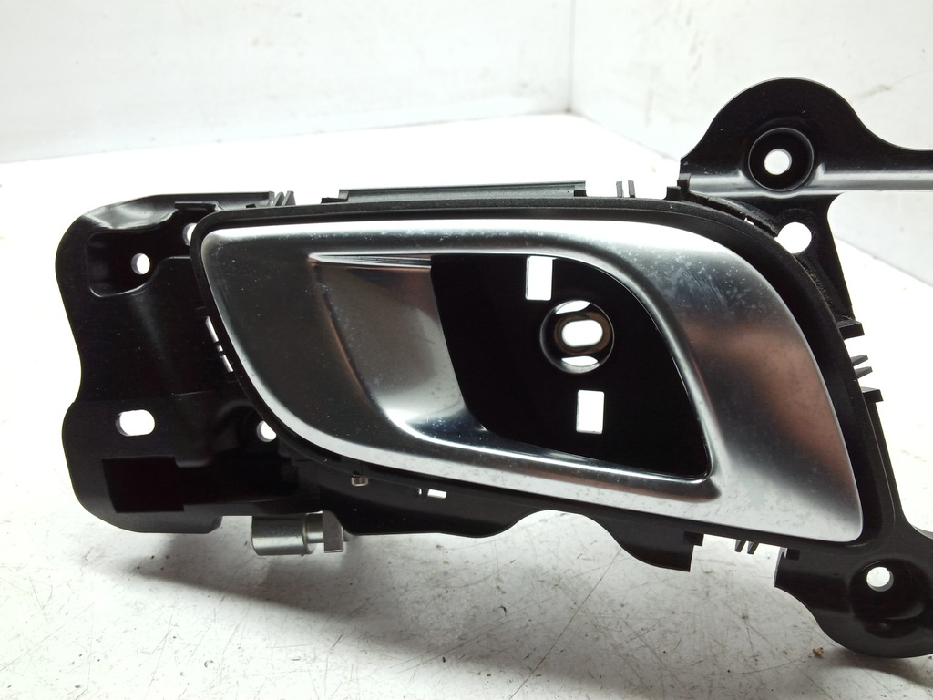 фото №2, Mercedes w172 r172 ручка внутренняя левый перед eu