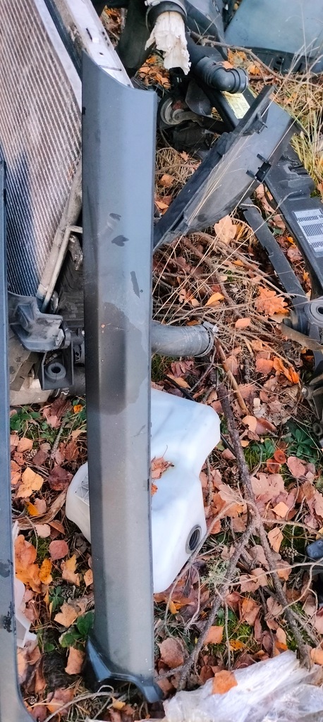 фото №3, Молдинг стекло перед правая левая land rover discovery iii