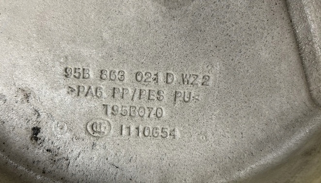 фото №10, Porsche macan 95b 17r- 95b863021l килимок обшивка коричнева