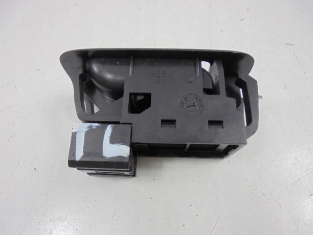 фото №9, Suzuki liana выключатель переключатель опускания стекло задняя левый 01-04 5d hb