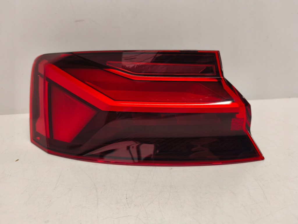 Купити Audi a5 8w6 рестайлінг  19- фара задня ліва full led matrix high європа