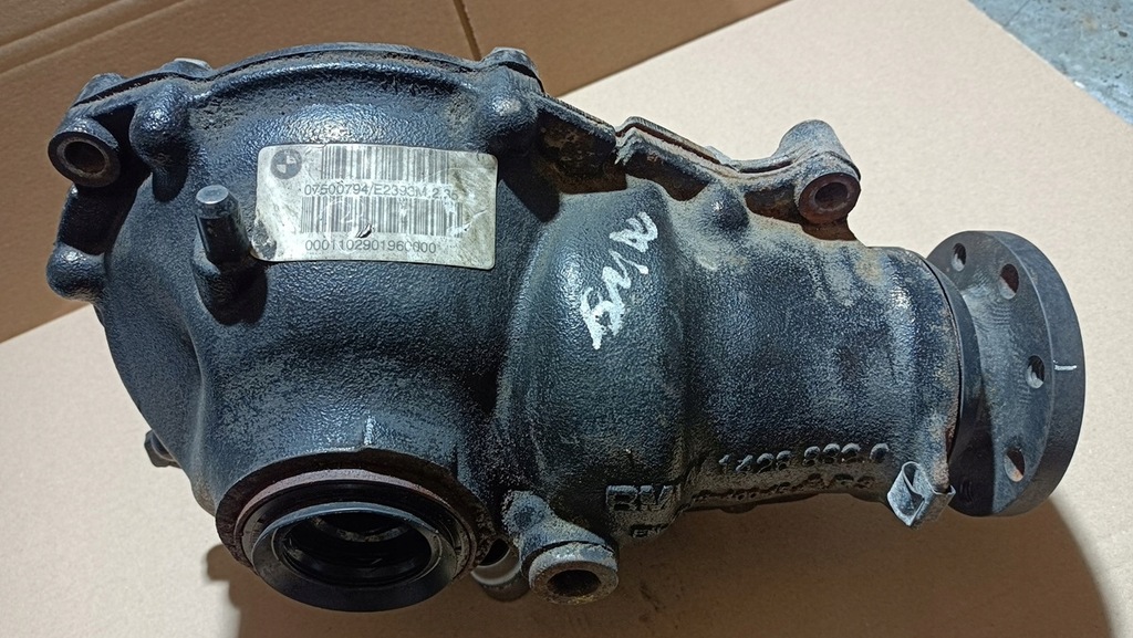 фото №6, Диференціал передній міст перед bmw e46 330xd 3,0xd механічна коробка передач передавальне число 2,35