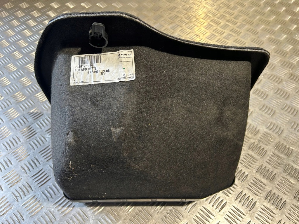фото №5, Bmw 3 f30 f35 f31 обшивка / оббивка / багажника
