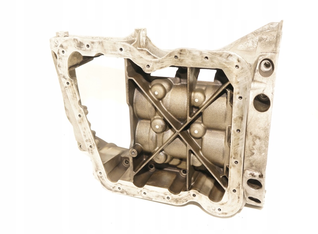 Піддон масляна renault opel scenic trafic 3 vivaro 2,0 dci m9r 8200462131 Оригінал