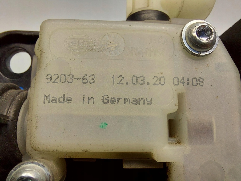 Tesla model 3 3 моторчик тяга капот правый Доставка