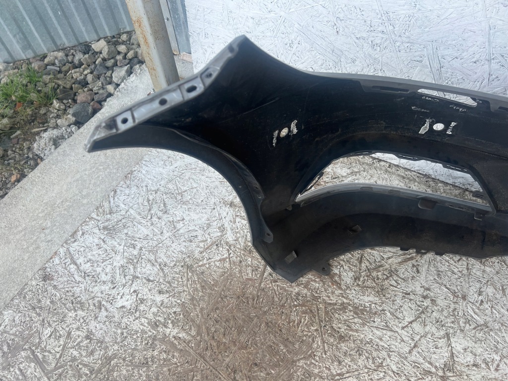 Бампер перед передний mercedes c w204 204 рестайлинг  11- в Украине